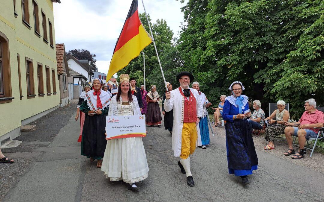 Gütersloher Folkloristen begeisterten